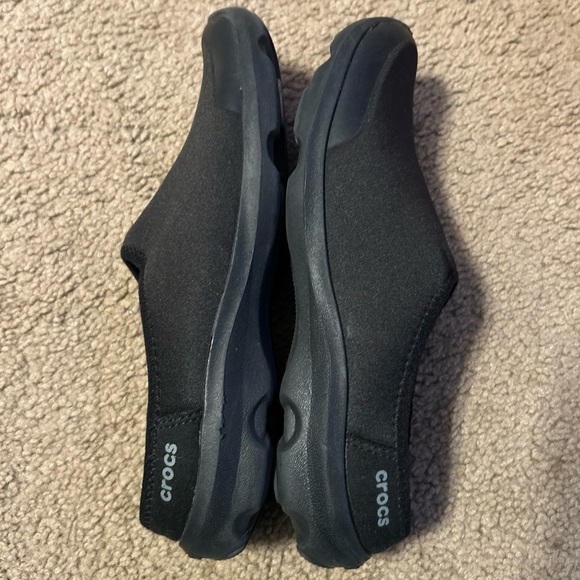 Crocs Duet Busy Day Black Slip On Sock Mules Fitted Comfort Shoes Size 6 - Picture 2 of 7